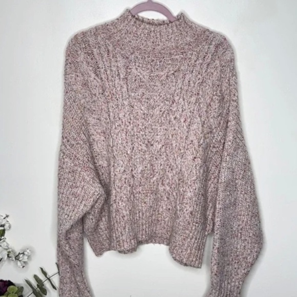 EXPRESS Chunky Cable Knit Marled Sweater - Picture 3 of 6